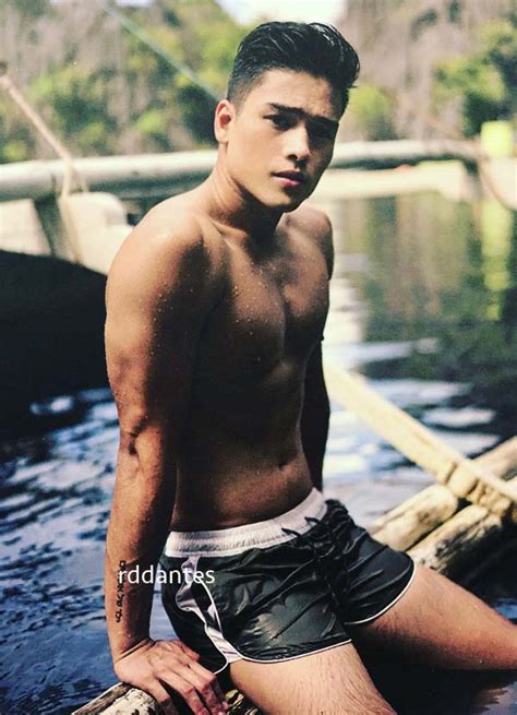 marco gumabao naked